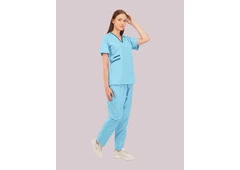 Find the Perfect Scrubs for Women at Lintex - Now at 25% Off!