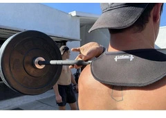 Collarbone protector