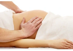 Do you want to learn what is holistic massage? Come to QSMH2 to join a course