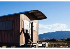 Explore Flexible Living Options with Modern Mobile Homes