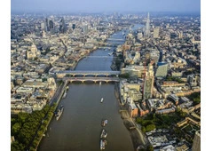 Private London Tours with Royal Landmarks and Local Culture
