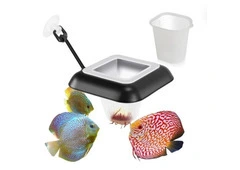 Make Aquarium Mealtimes More Organised With a 3-in-1 Fish Food Dispenser